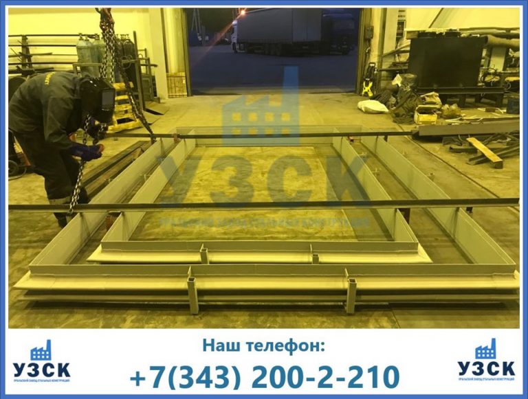 Линзовые прямоугольные компенсаторы большого размера в Серпухове