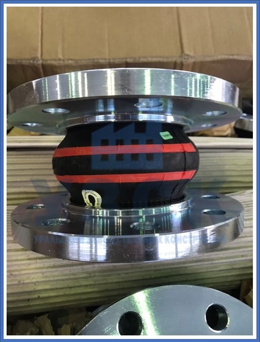 компенсатор резиновый фланцевый в Серпухове