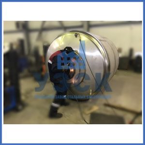 Купить ёмкости и баки из нержавеющей стали от завода УЗСК в Серпухове